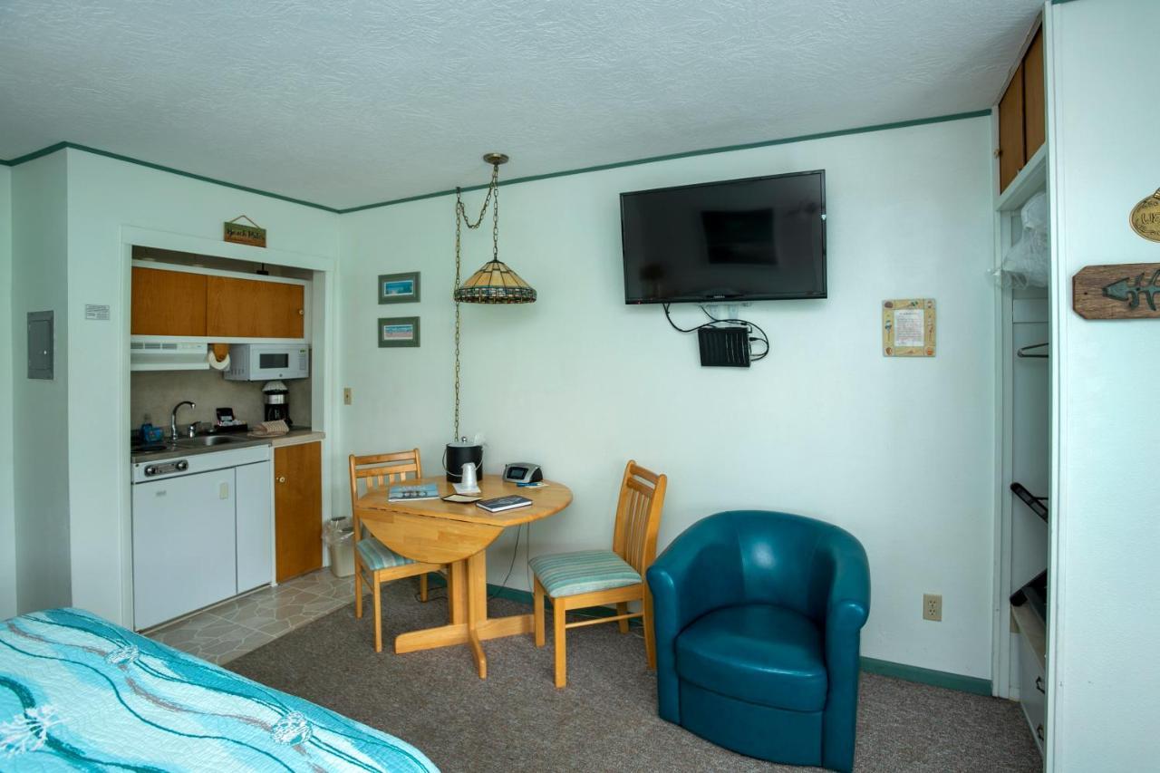Lanai At The Cove Apartahotel